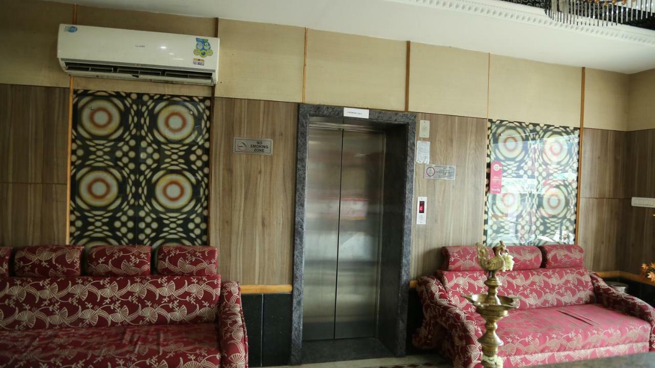 韦洛尔 Sriannamalaiyar Residency酒店 外观 照片